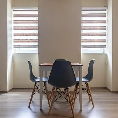 Dixy Apartman Belgrado Esterno foto